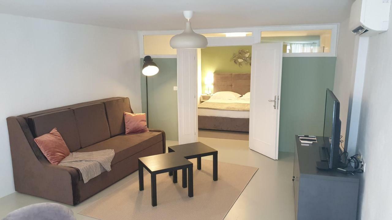 Apartment Adriatico Eterno 2 Rovinj Buitenkant foto