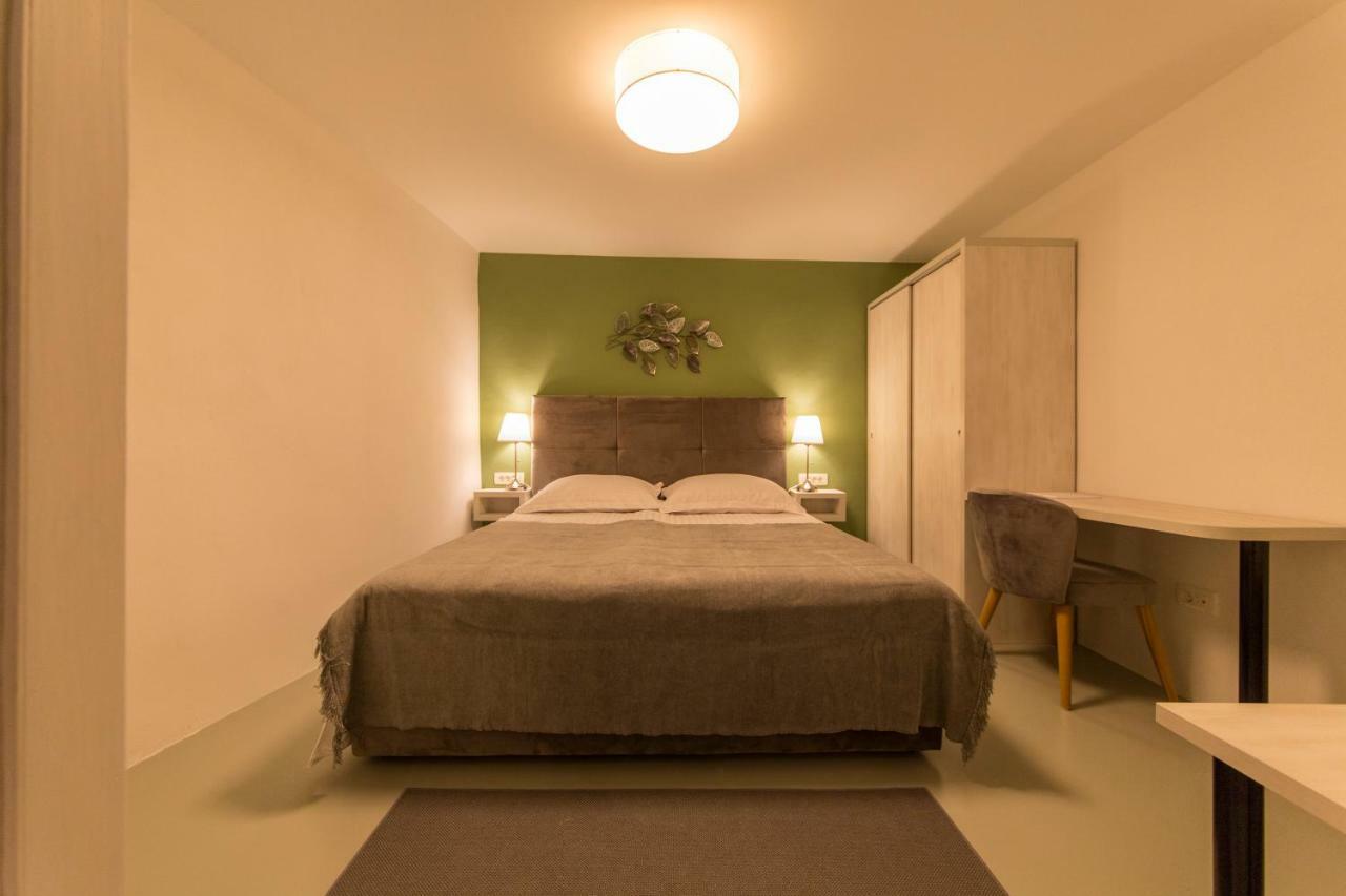Apartment Adriatico Eterno 2 Rovinj Buitenkant foto